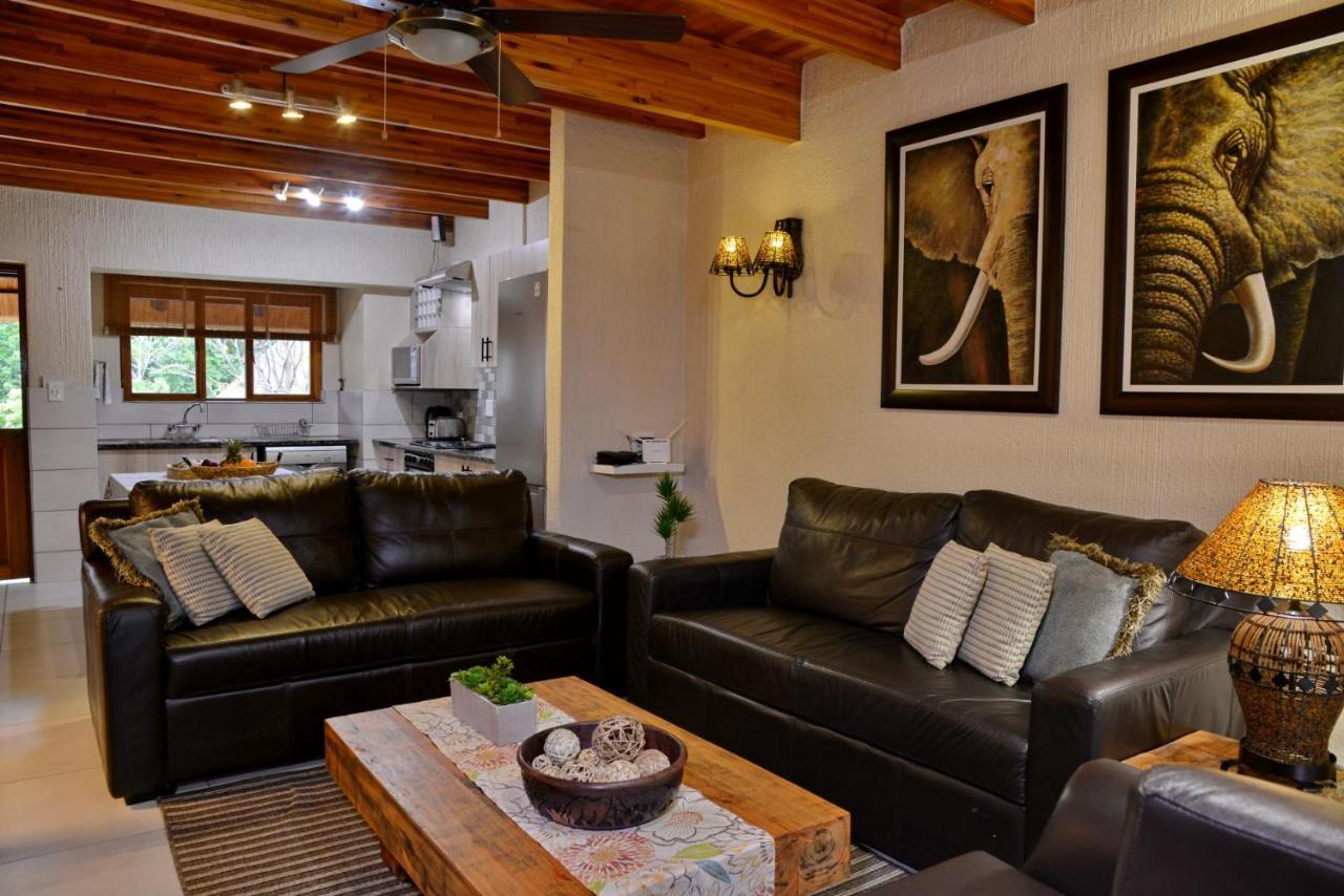 Cambalala - Luxury Units - In Kruger Park Lodge - Serviced Daily, Free Wi-Fi Хейзивью Экстерьер фото