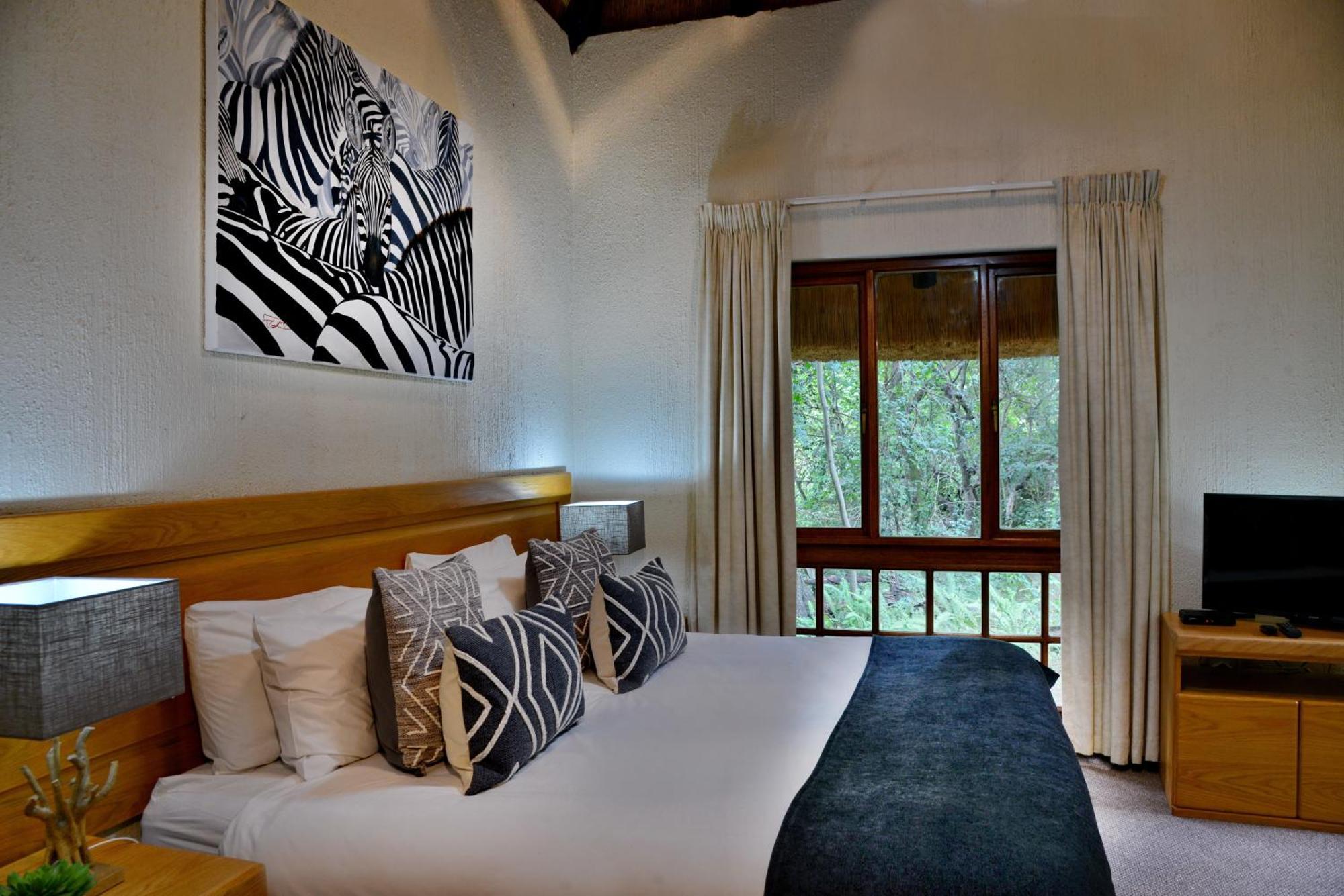 Cambalala - Luxury Units - In Kruger Park Lodge - Serviced Daily, Free Wi-Fi Хейзивью Экстерьер фото