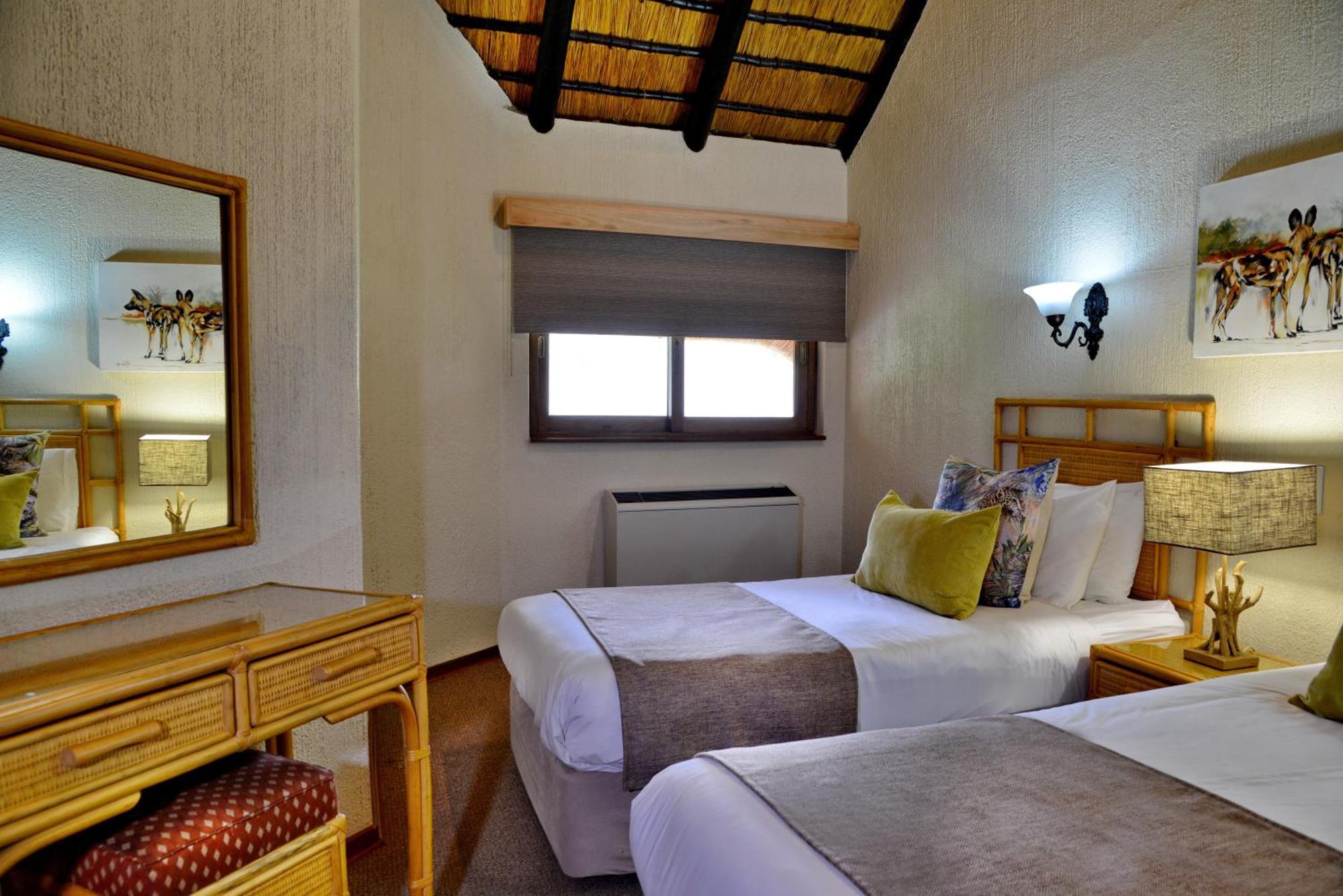 Cambalala - Luxury Units - In Kruger Park Lodge - Serviced Daily, Free Wi-Fi Хейзивью Экстерьер фото