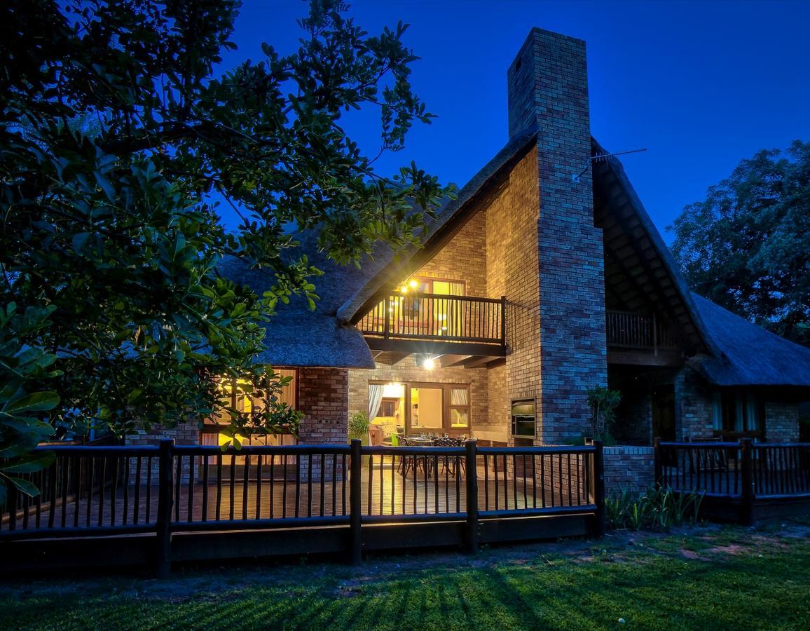 Cambalala - Luxury Units - In Kruger Park Lodge - Serviced Daily, Free Wi-Fi Хейзивью Экстерьер фото